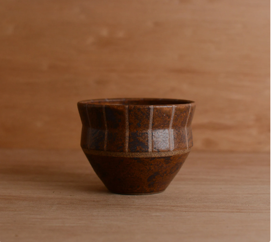 'Stoneware Planter' (Toasted Pecan) Pottery by Emily Davis