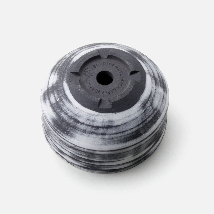 SRL X TSUKAMOTO 'Distortion Roundtype Pot' (Black x White)