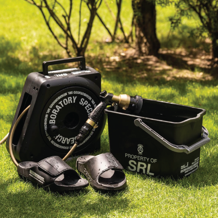 Garden Hose Reel' SRL x Royal Gardener's Club (Black) – MELLOWIST Garden Hose Reel' SRL x Royal Gardener's Club (Black) – MELLOWIST